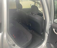 131 Honda Fit - Image 4/8