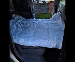 VOLKSWAGEN CADDY CAMPER 09 - Image 4/10