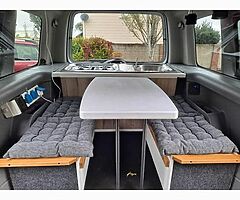 VOLKSWAGEN CADDY CAMPER 09 - Image 8/10
