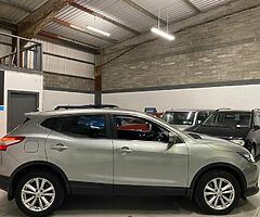Nissan Qashqai 1.5 Dci Acenta  **Finace available ** WARRANTY - Image 4/10