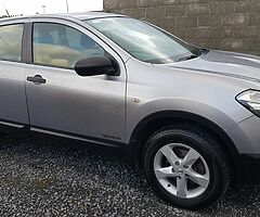 12 Nissan Qashqai