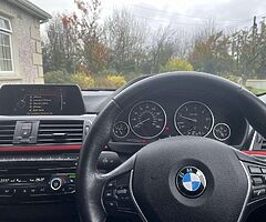 2015 320D se model bmw - Image 6/10