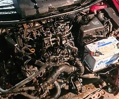 Toyota auris 1.4 diesel 6 speed gearbox parts