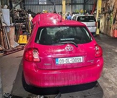 Toyota auris 1.4 diesel 6 speed gearbox parts - Image 3/3