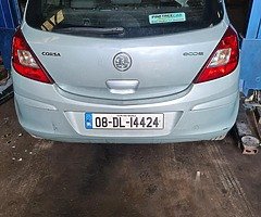 Corsa zafira auris avensis vectra parts - Image 4/10