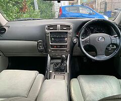 2006 Lexus IS - Image 3/5
