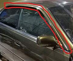 Not selling luking for toyota mark 2 half door wind shirlds