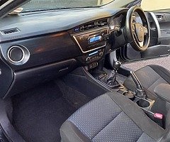 Toyota Auris van - Image 3/10