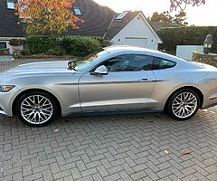 2016 Ford Mustang 2.3 Ecoboost - Image 4/10