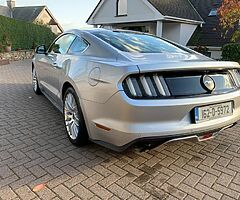 2016 Ford Mustang 2.3 Ecoboost - Image 8/10