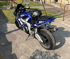 02 Yamaha r6 - Image 3/5
