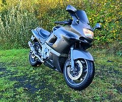 Zzr600