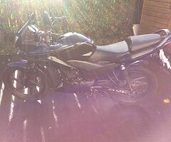 2012 Honda CB - Image 3/7