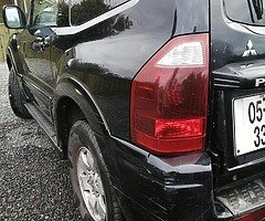Mitsubishi pajero