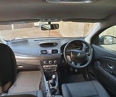 Sell Renault 2010 - Image 8/10