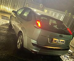 1.6 2008 focus - Image 4/6