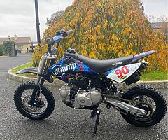 2017 Stomp 90 - Image 3/5