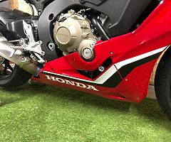 2018 Honda CBR - Image 6/10