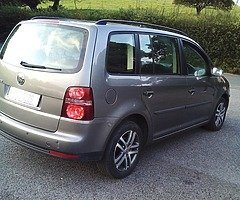 Volkswagen touran - Image 3/6