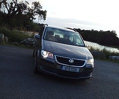 Volkswagen touran - Image 5/6