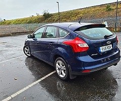 2011 Ford Focus Zetec 2.0tdci 140bhp 6speed NCT 11/22 TAX 04/22 - Image 3/9