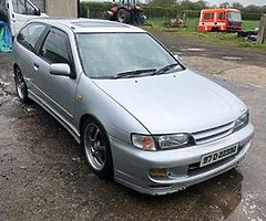 Nissan almera GTI