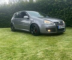 Vw golf GTI mk5