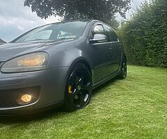 Vw golf GTI mk5