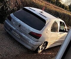 Thule foot pack for roof bars wanted for 3door Peugeot 306