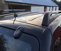 HYUNDAI Tucson - Image 4/6