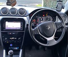 Suzuki Vitara - Image 6/8