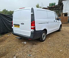 2017 Mercedes-Benz VITO PANEL VAN ULEZ FREE - Image 4/10