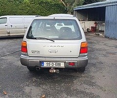 2.0 turbo petrol SUBARU  FORESTER  will sell whole jeep or will sell parts ...no catalytic converter - Image 4/6