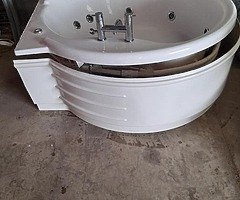 Jacuzzi 160×160 ,good condition