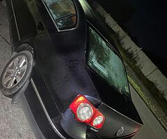 07 Volkswagen Passat for breaking - Image 3/4