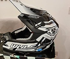 Junior Racing Helmets - Image 3/4