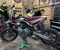 Symoto 125cc Pitbike pit bike