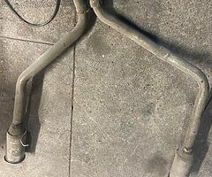 Twin pipe exhaust