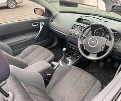 Renault convertible - Image 3/6