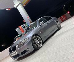 E90 318i