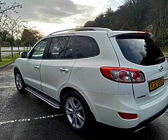 2011 Hyundai Santa Fe - Image 5/10