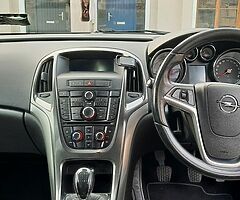 2010 Opel Astra 1.7 CDTI - Image 3/6
