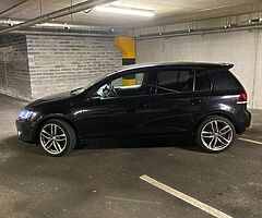 2010 Volkswagen Golf - Image 3/6