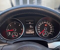 2010 Volkswagen Golf - Image 5/6