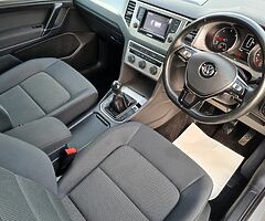 2015 Volkswagen  Golf - Image 4/10