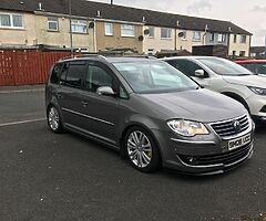 2008 Volkswagen Touran - Image 3/10