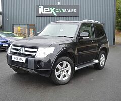 2012 Mitsubishi Shogun