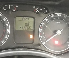 Skoda - Image 6/8