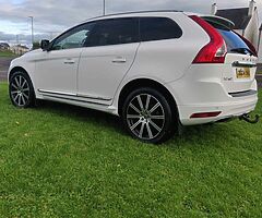 2013 Volvo XC60 - Image 3/10