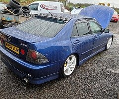 2002 Lexus IS 200 - Image 3/10